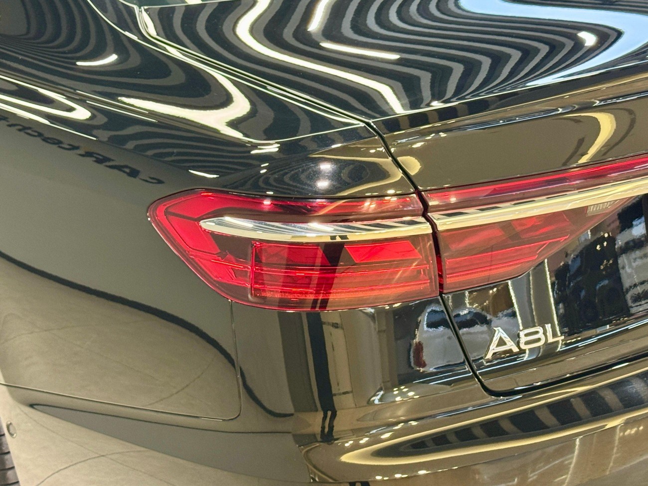 Audi A8L 50 TFSI 2022
