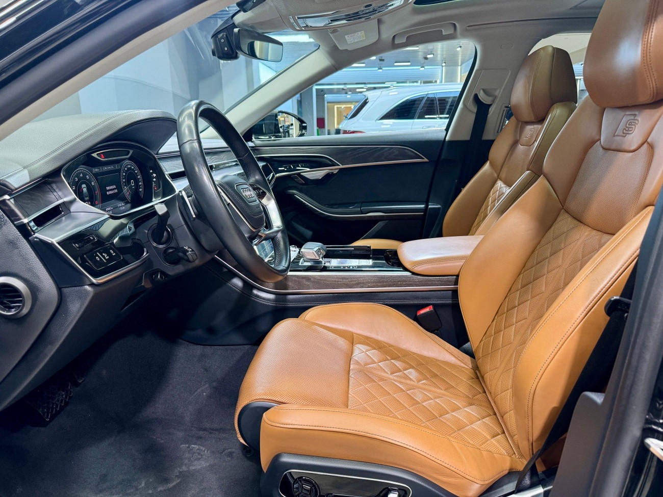 Audi A8L 50 TFSI 2022