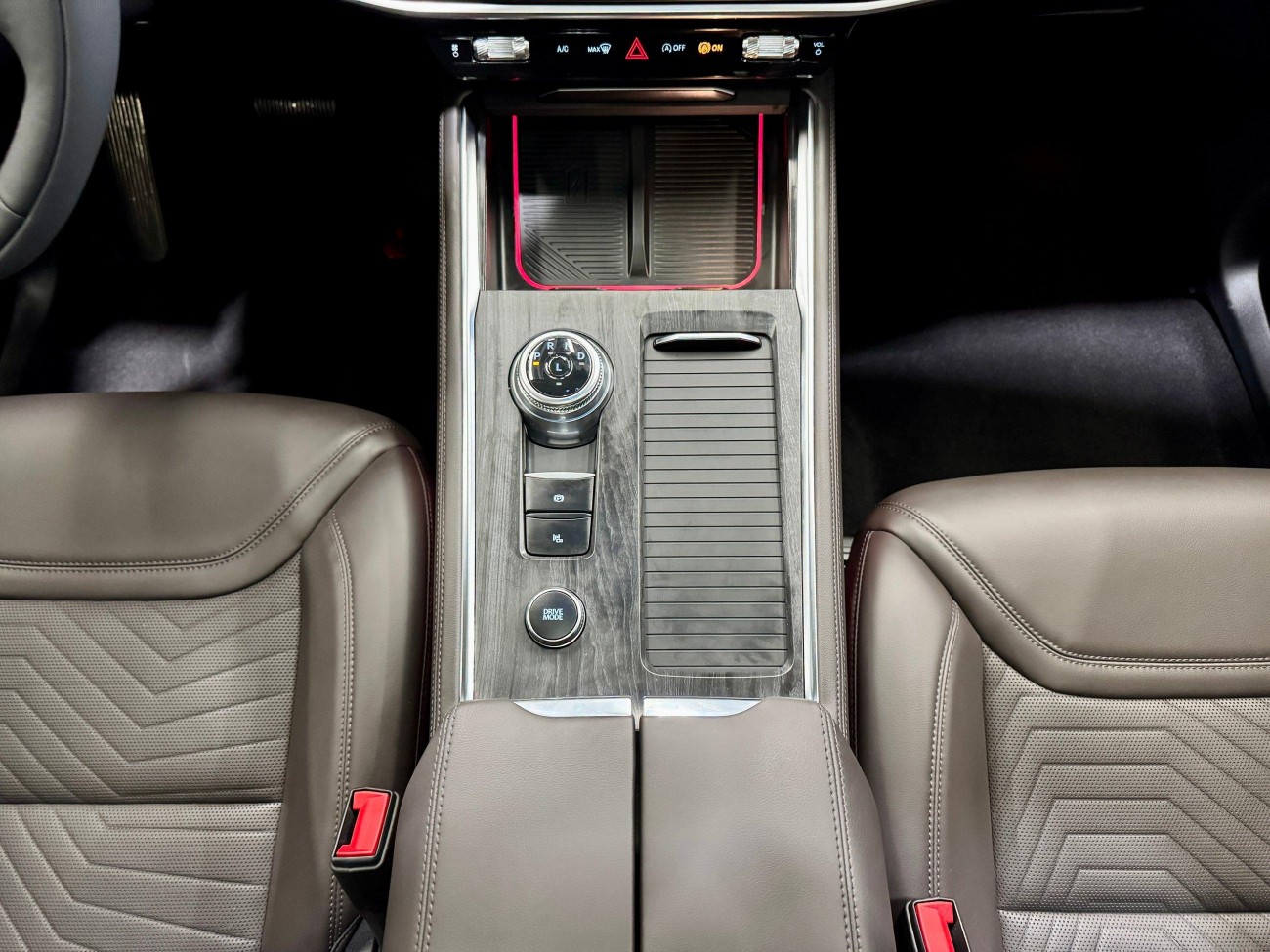 Ford Explorer 2026