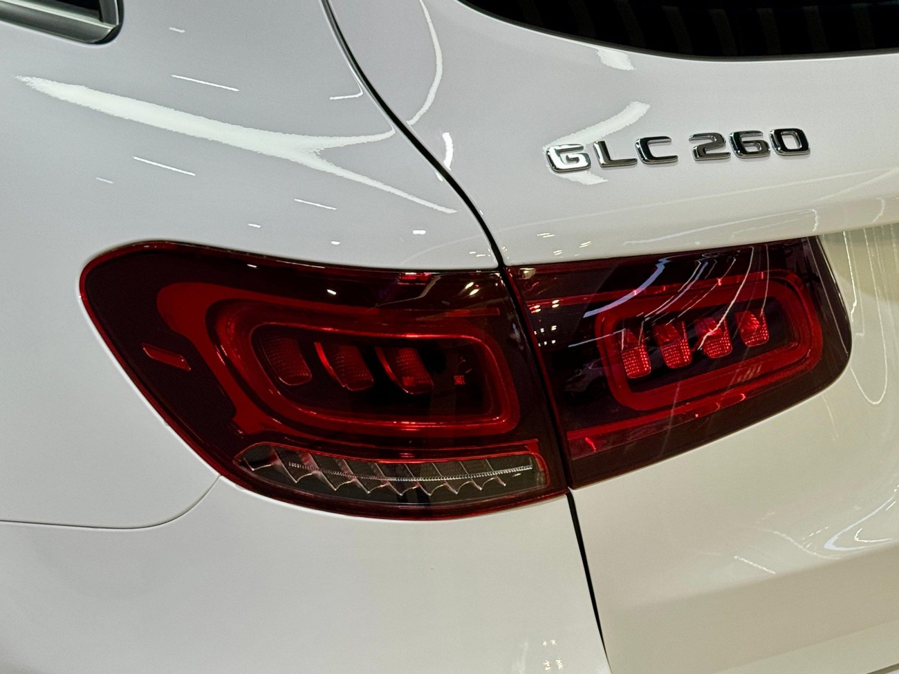 Mercedes-Benz GLC 260 L 2022