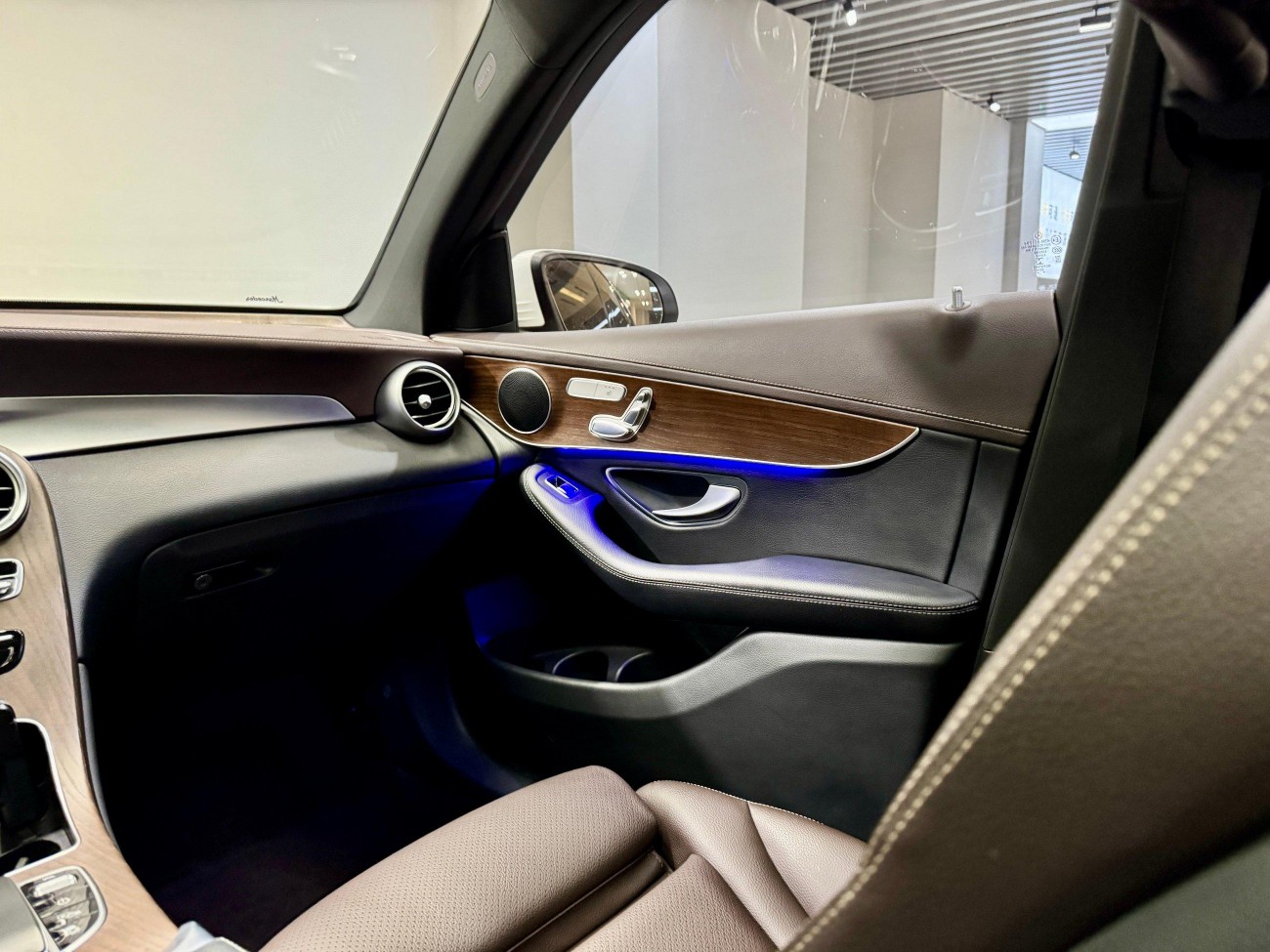 Mercedes-Benz GLC 260 L 2022