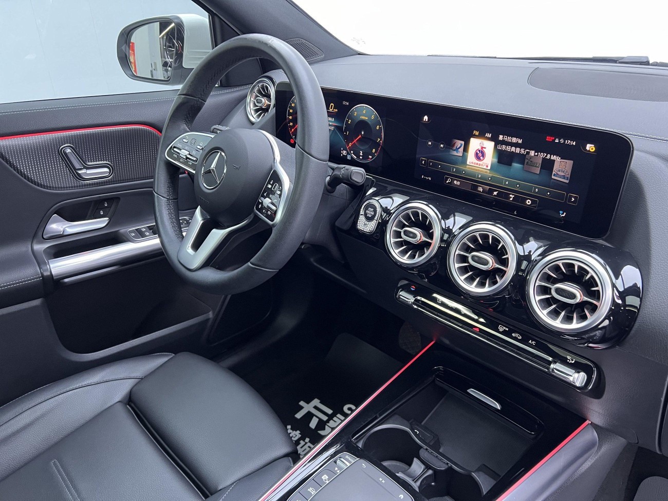 Mercedes-Benz GLA 200 2020