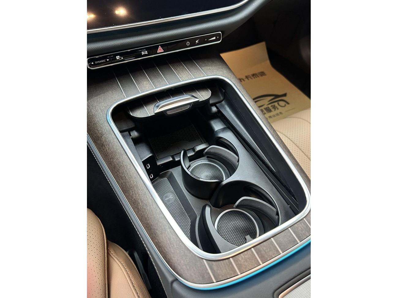 Mercedes-Benz E 300 L 2025