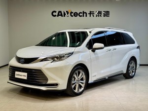 Toyota Sienna 2024