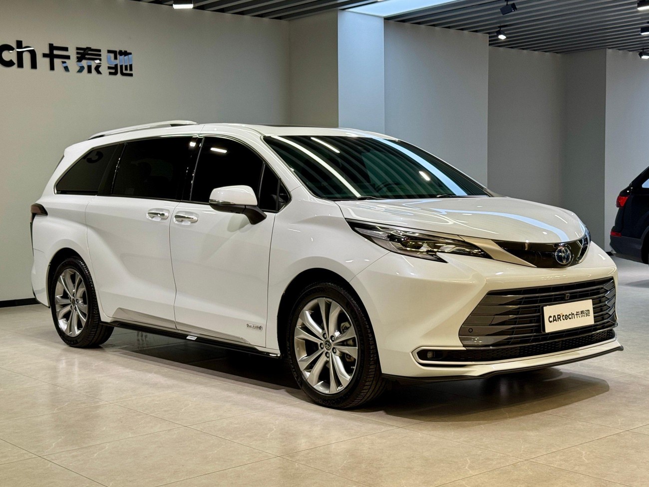 Toyota Sienna 2024