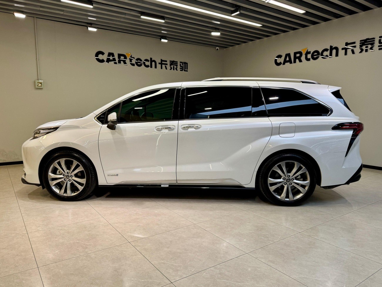 Toyota Sienna 2024
