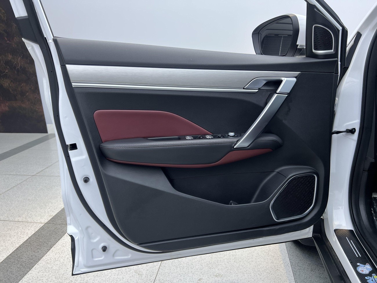 Geely Coolray 2023