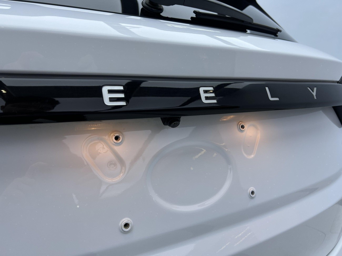 Geely Coolray 2023