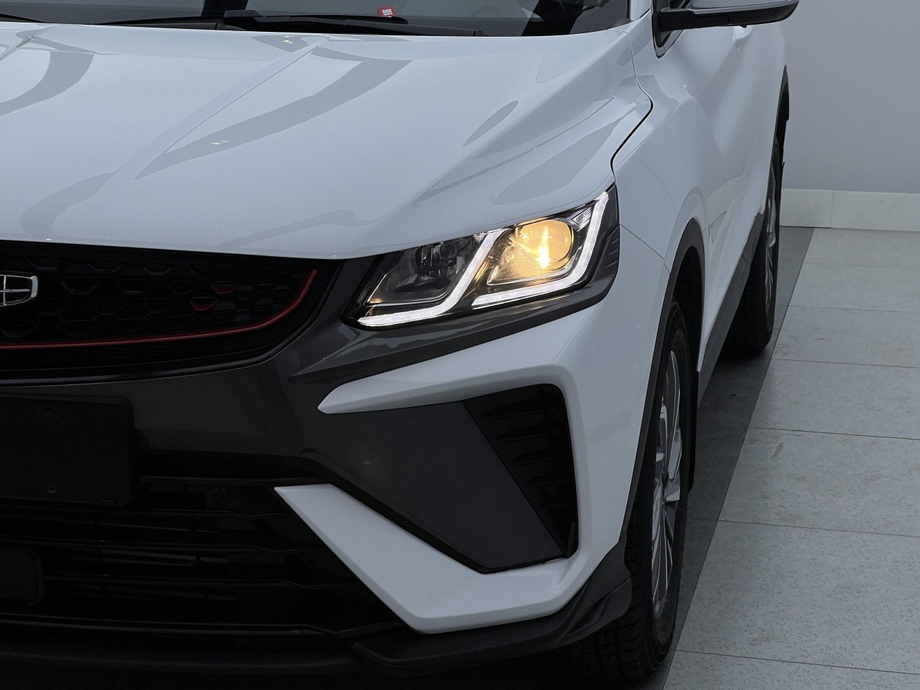 Geely Coolray 2023