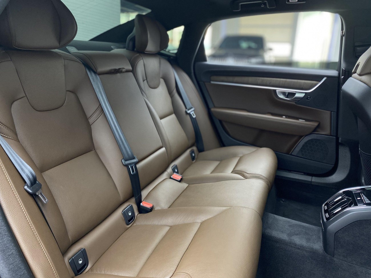 Volvo S90 2023