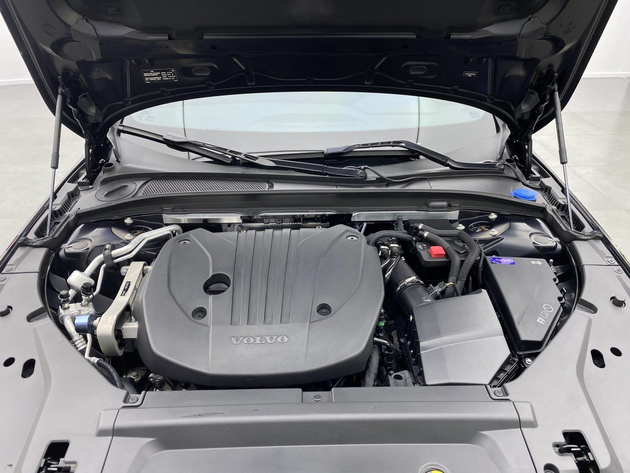 Volvo S90 2023