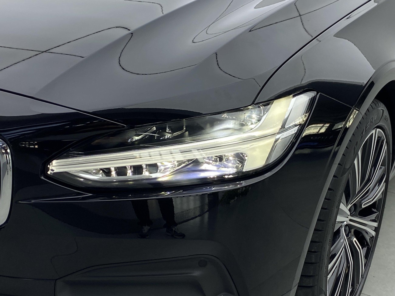 Volvo S90 2023