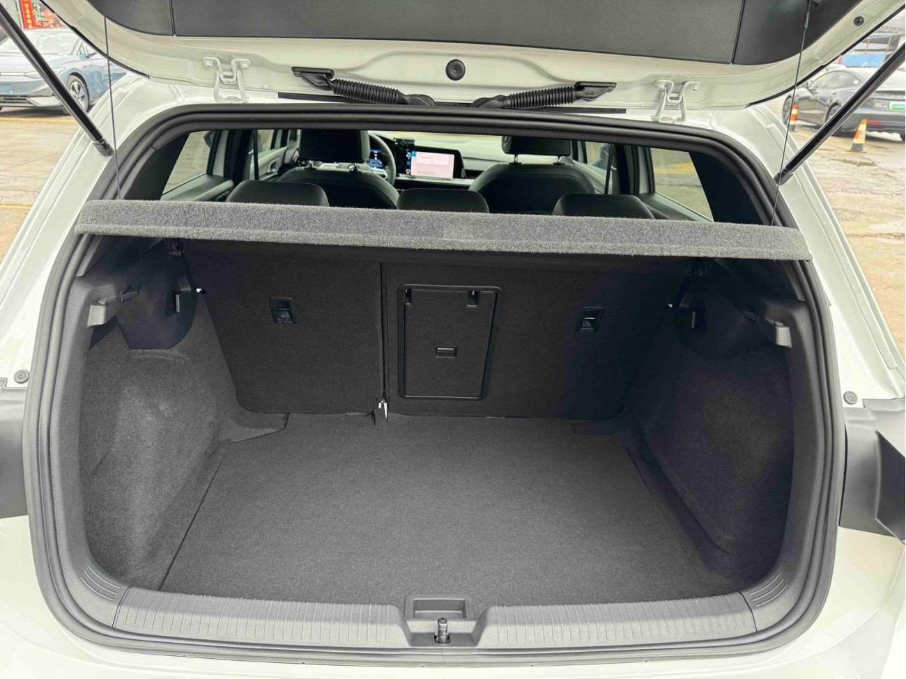 Volkswagen Golf 2004