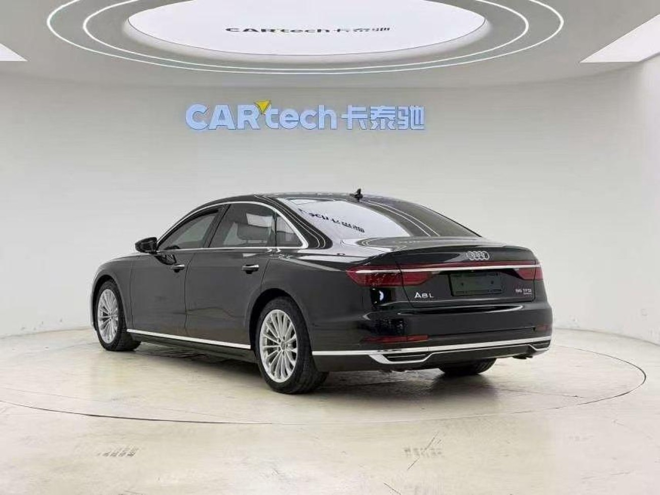 Audi A8L 55 TFSI 2018