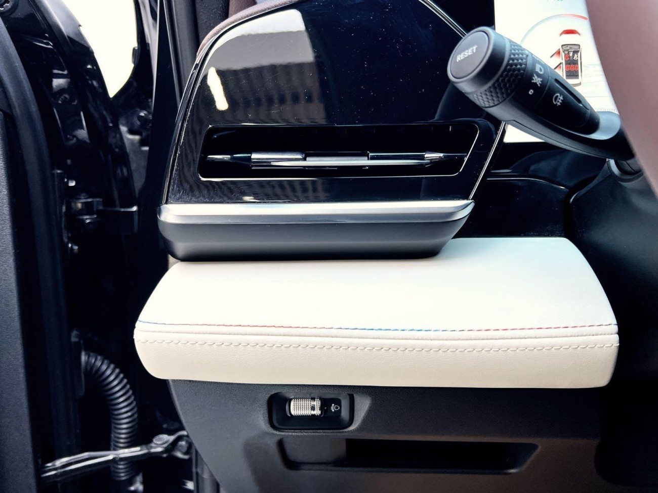 Geely Xingyue L 2022