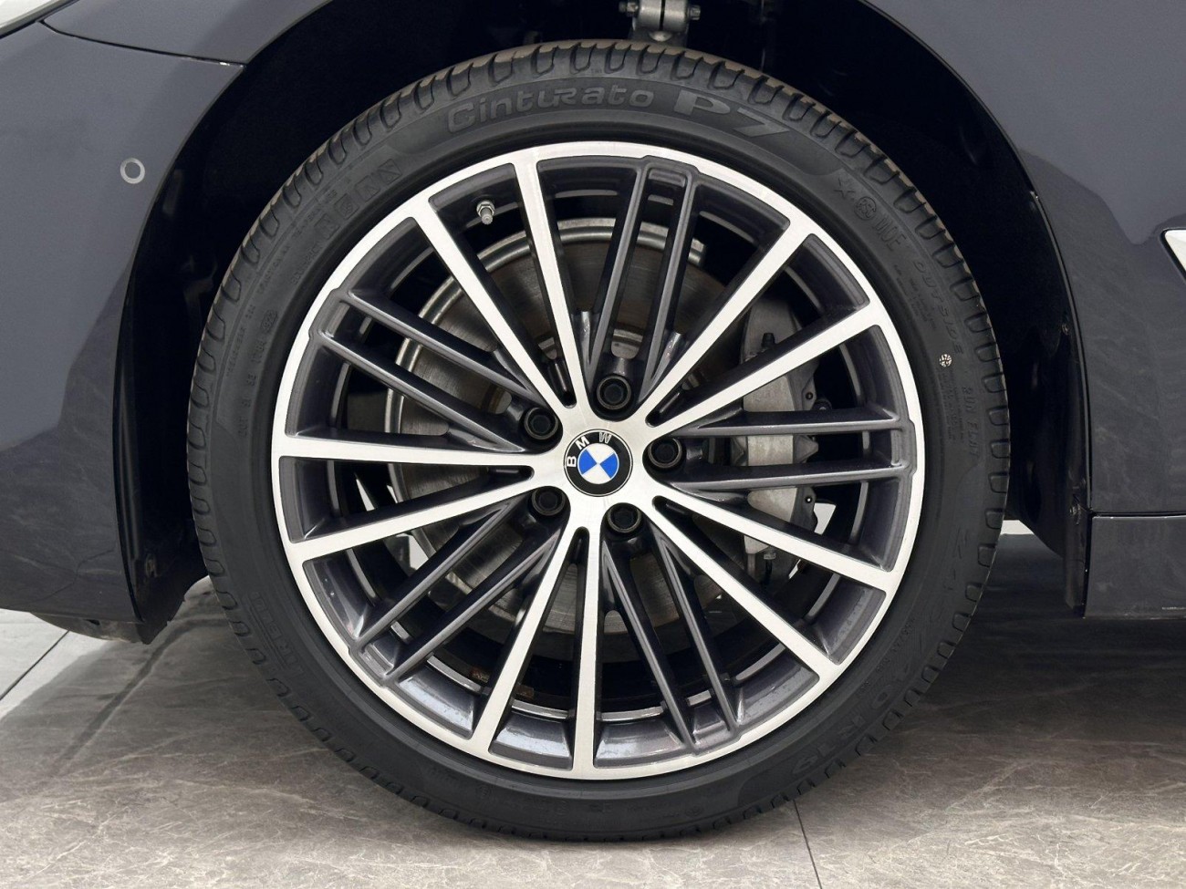 BMW 530Li 2023