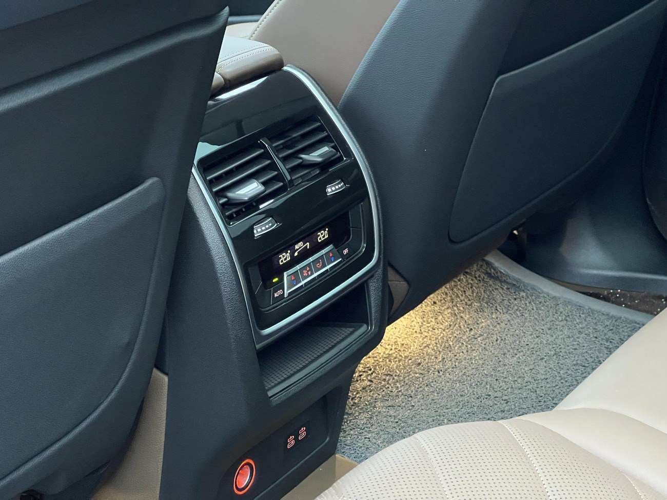 BMW X7 2025