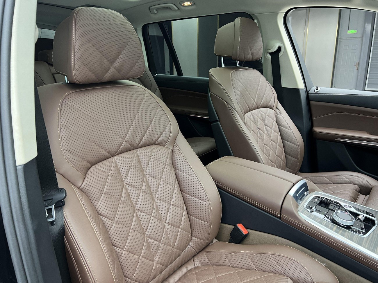 BMW X7 2025