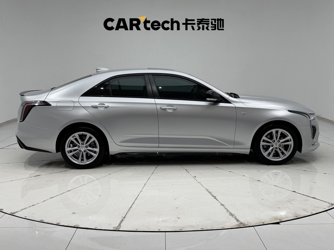 Cadillac CT4 2020