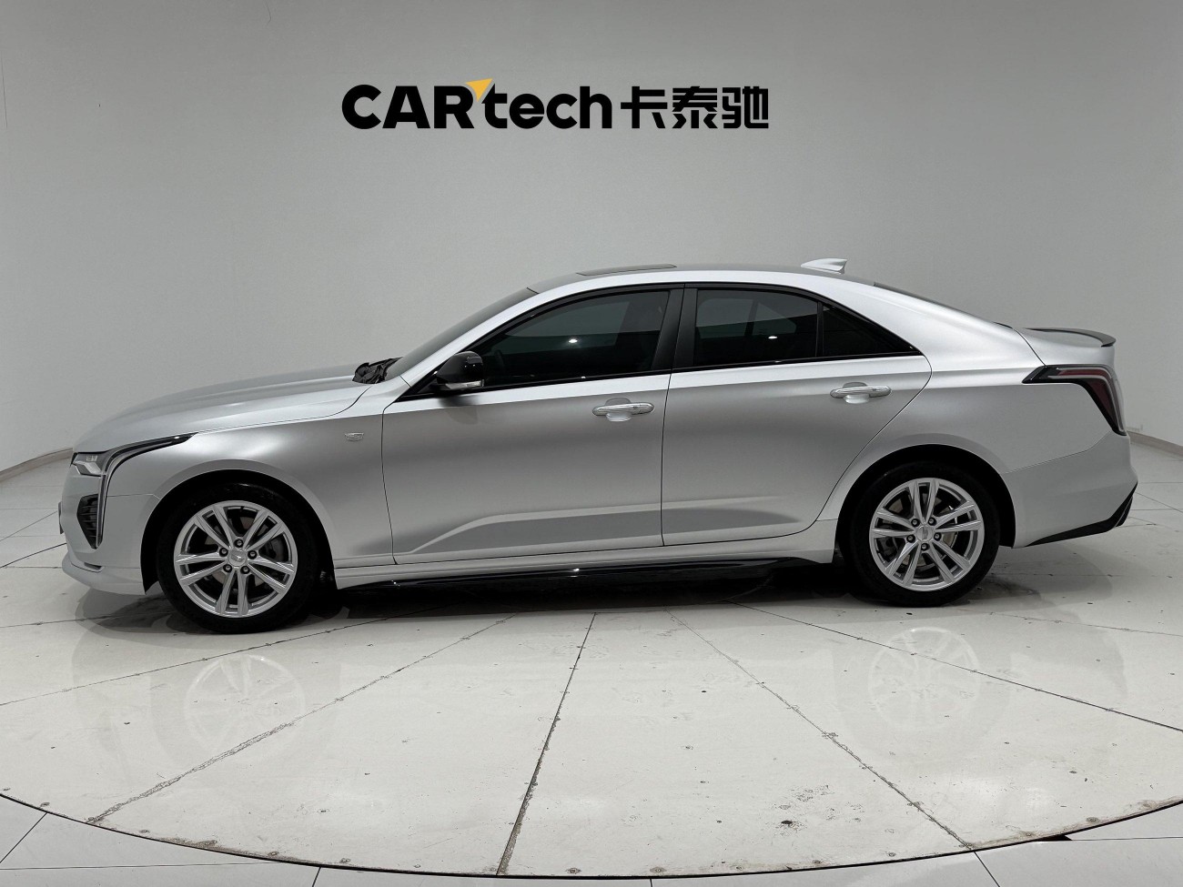 Cadillac CT4 2020