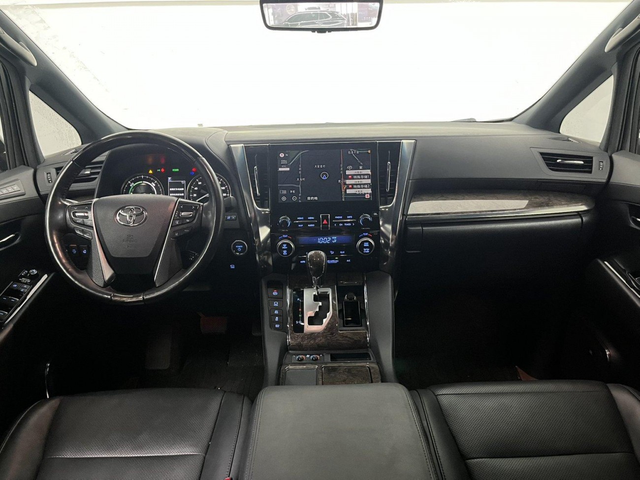 Toyota Alphard 2023