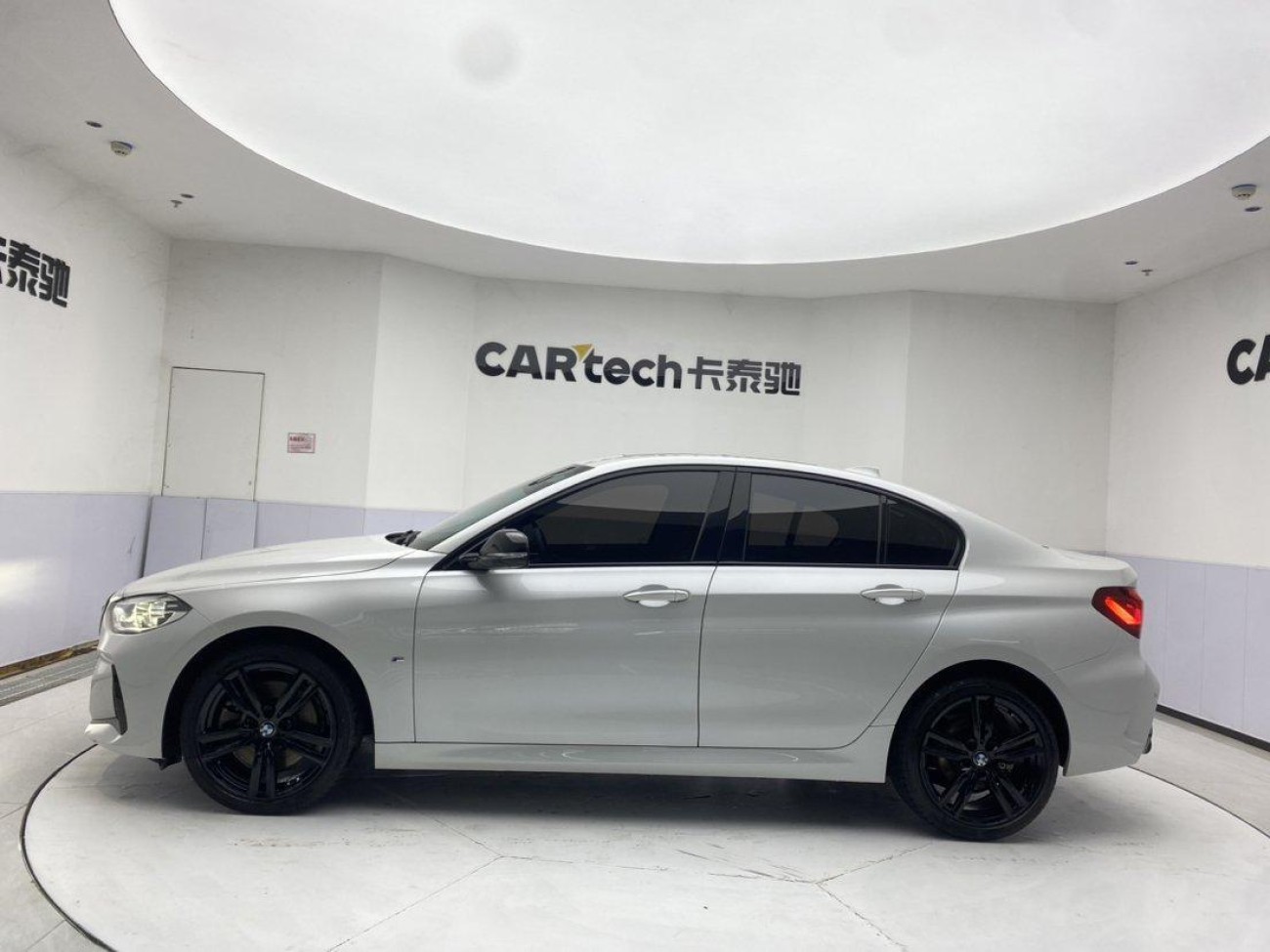 BMW 125i 2023