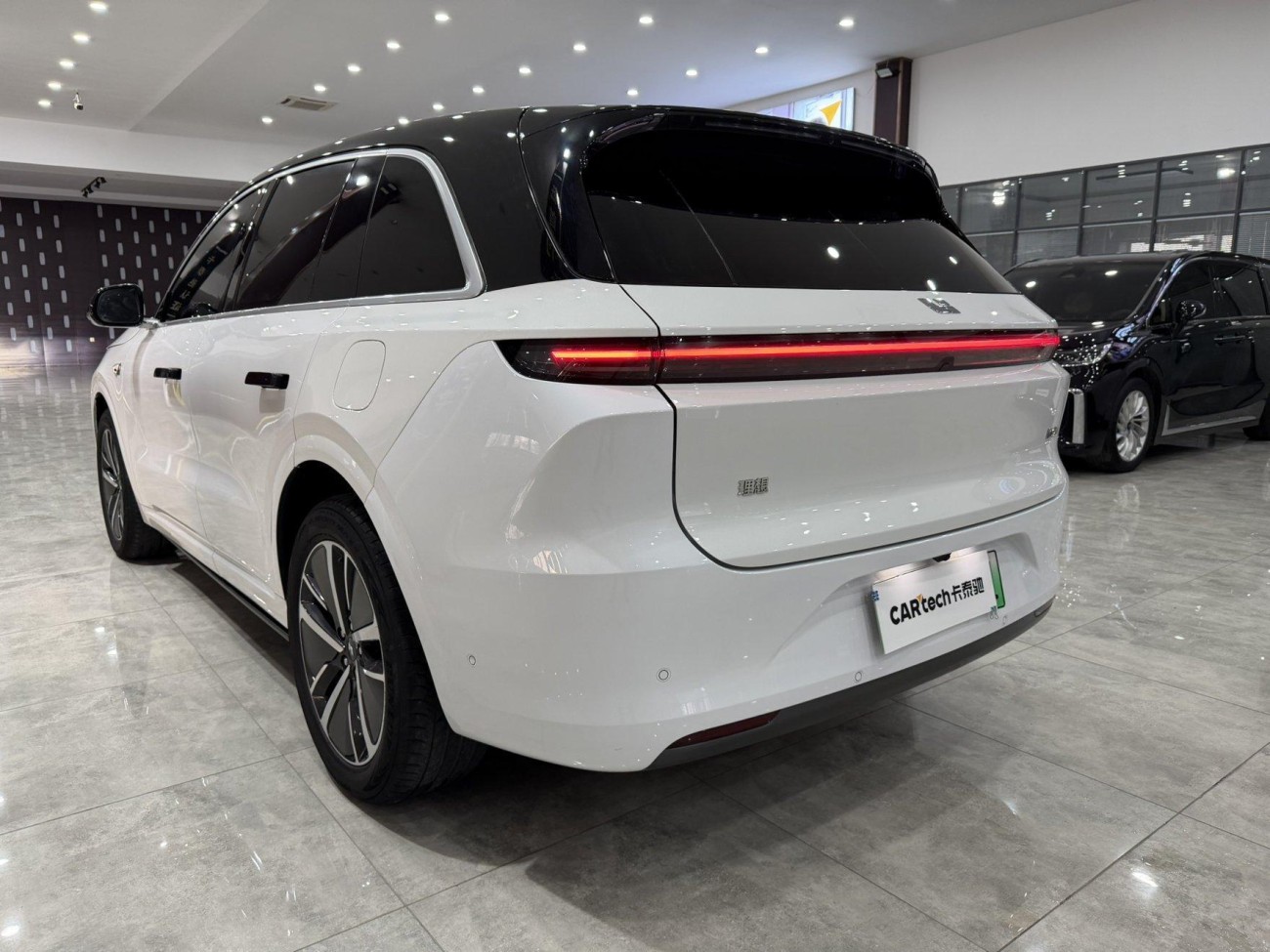 Li Auto L6 2024