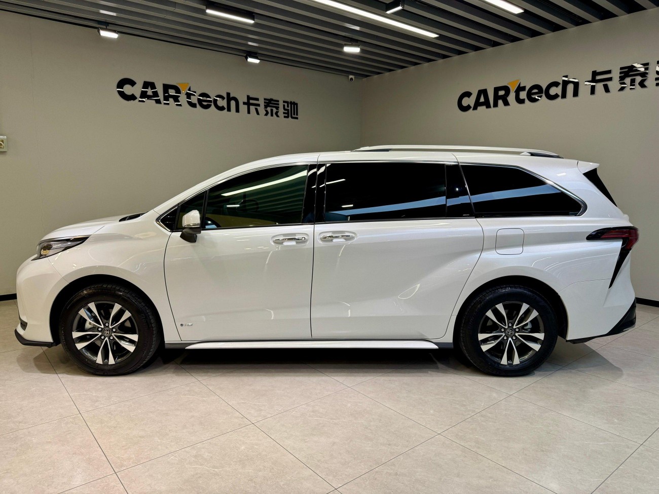 Toyota Granvia 2025
