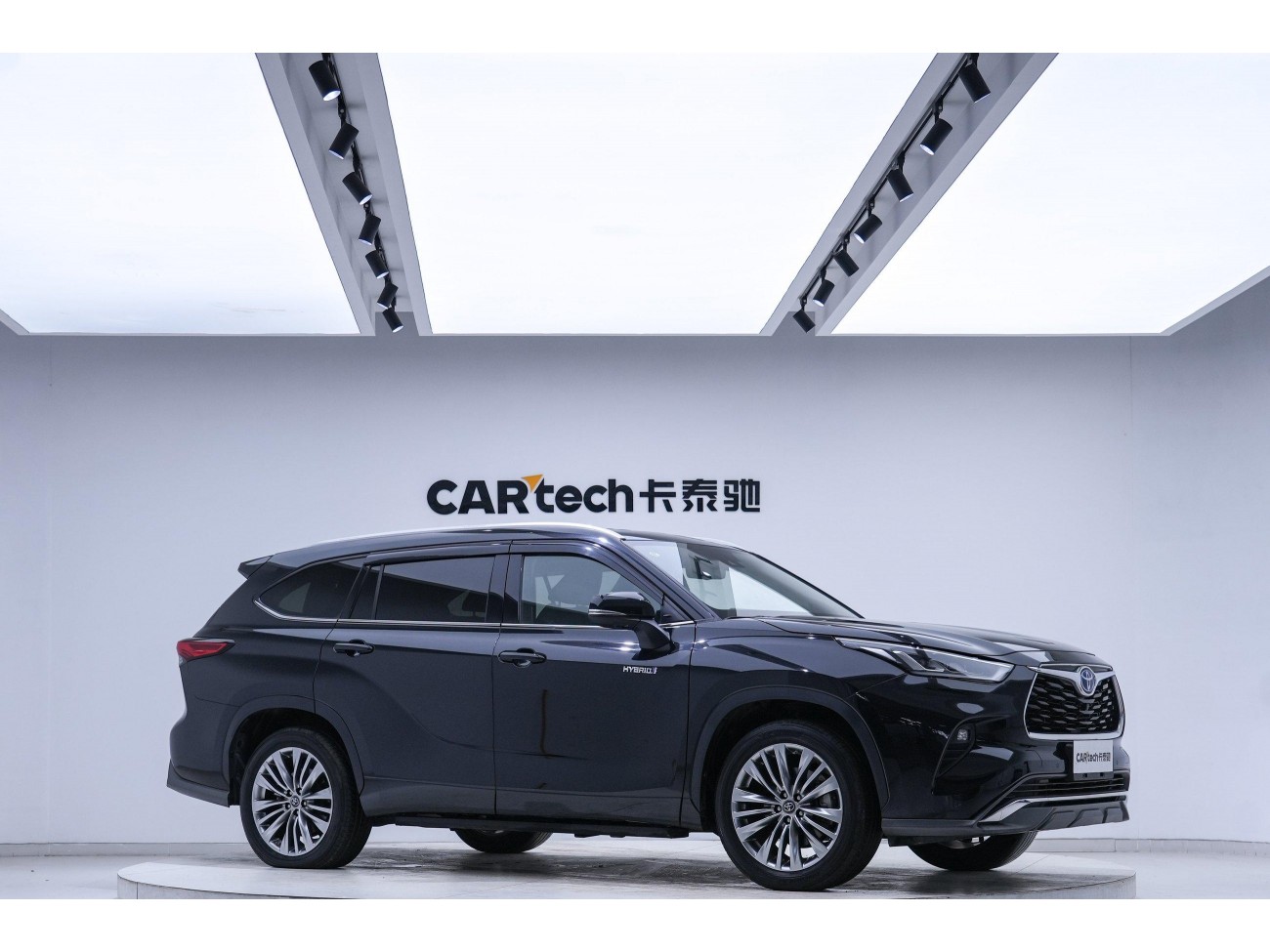 Toyota Highlander 2021