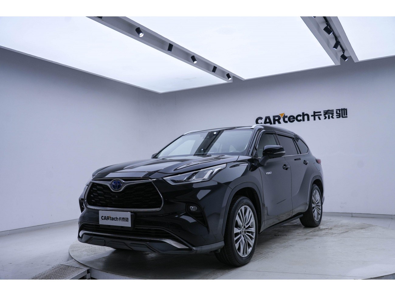 Toyota Highlander 2021