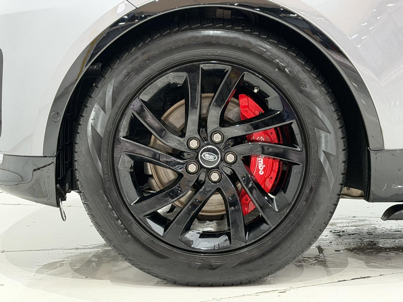 Land Rover Discovery 2020