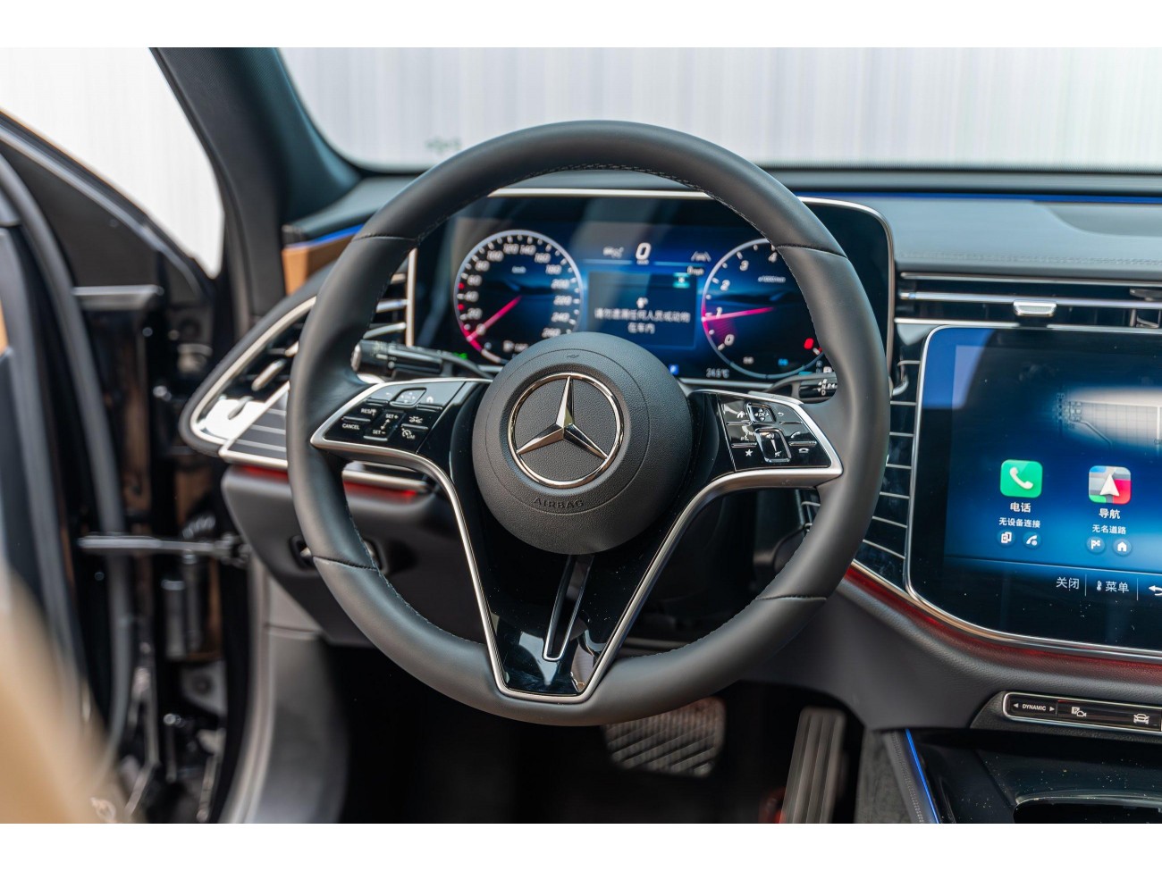 Mercedes-Benz E 260 L 2025