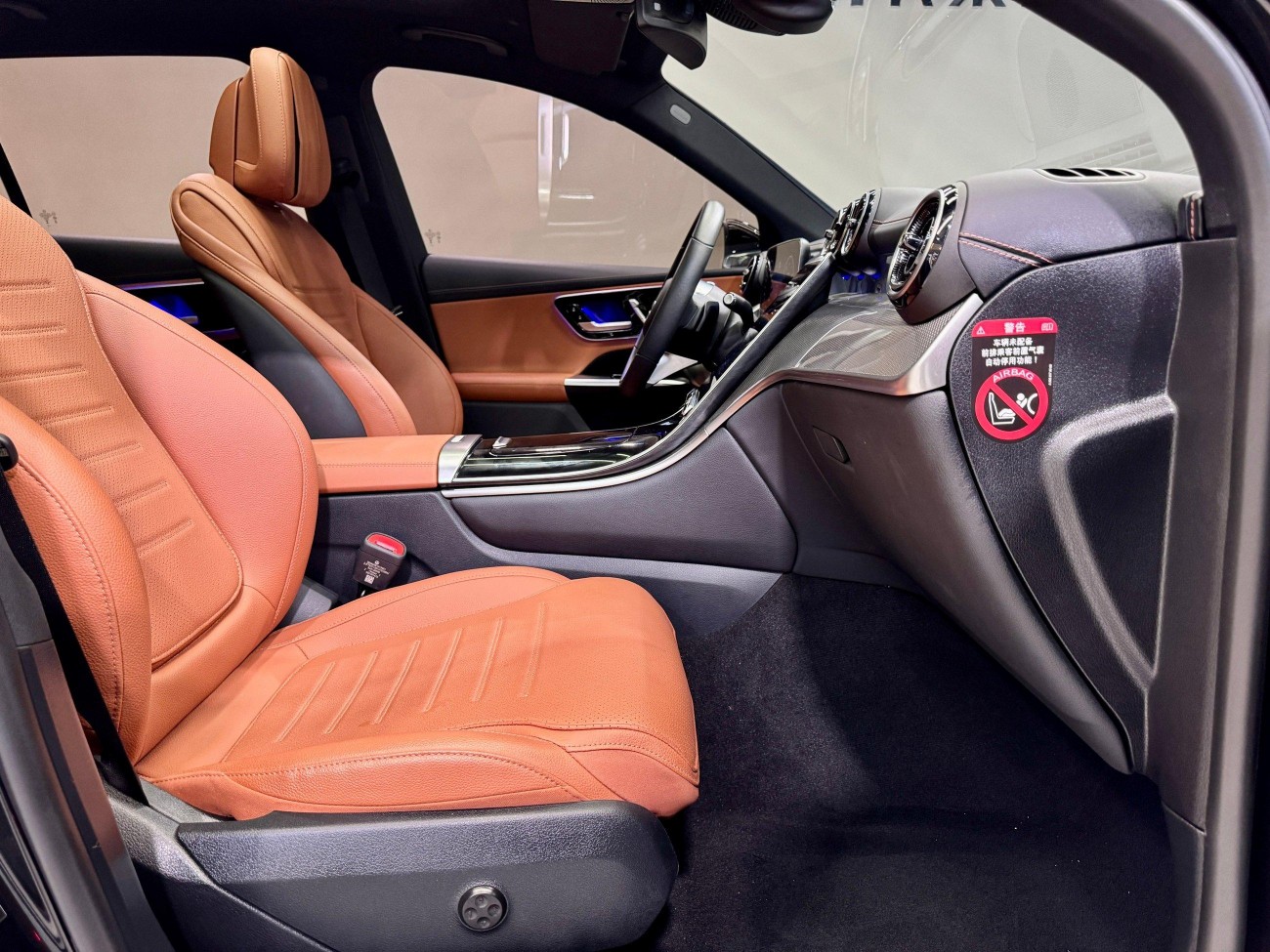 Mercedes-Benz GLC 260 L 2024