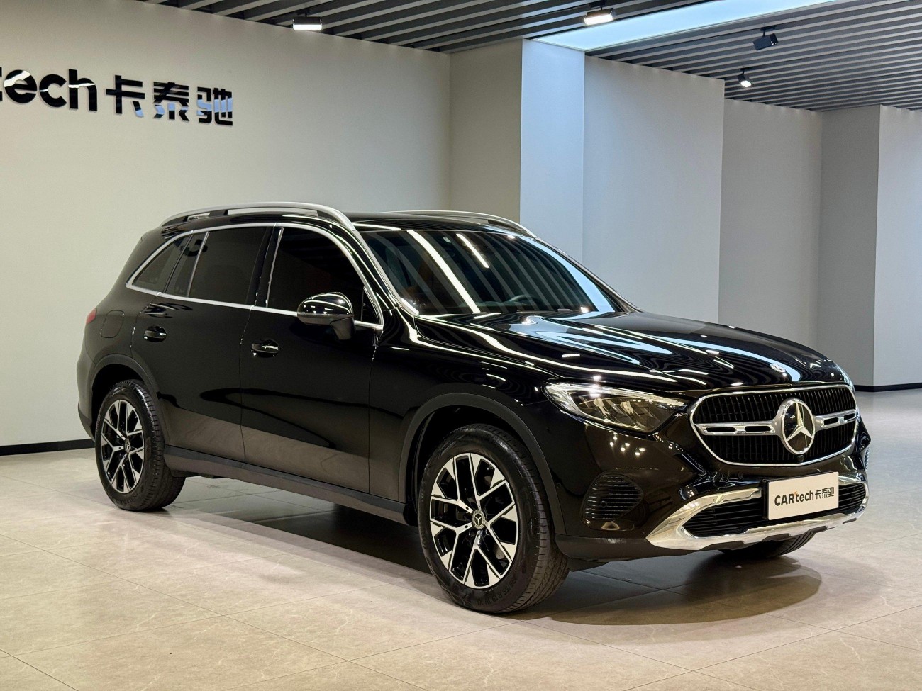 Mercedes-Benz GLC 260 L 2024