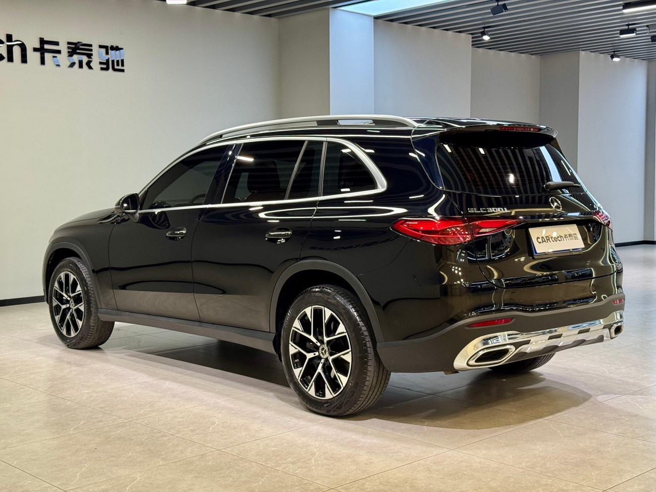 Mercedes-Benz GLC 260 L 2024