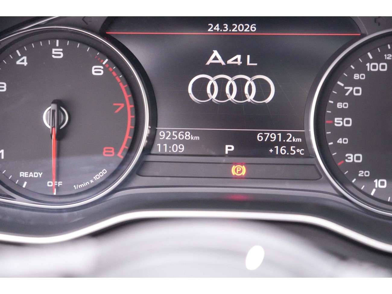 Audi A4L 30 2018