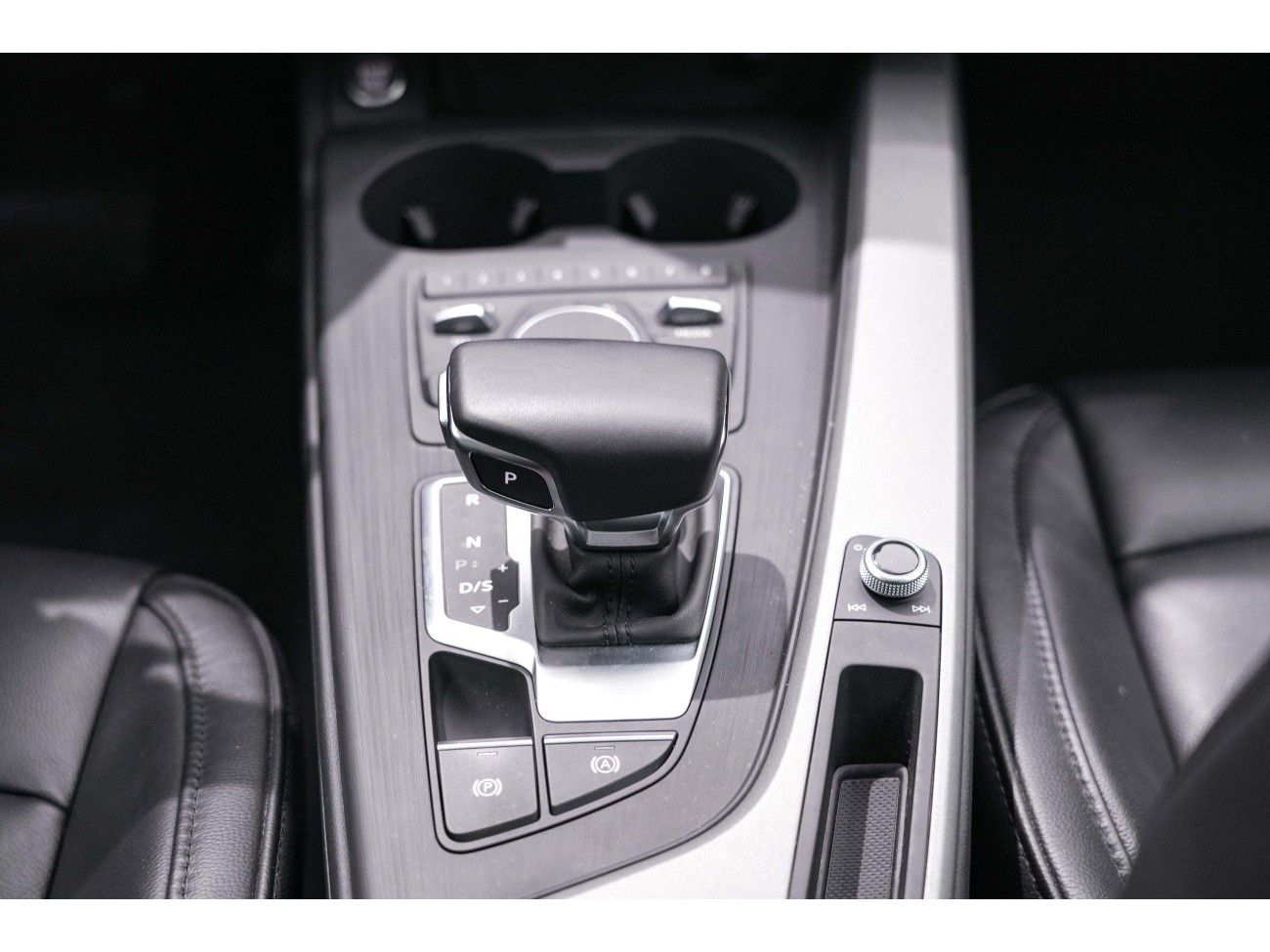 Audi A4L 30 2018