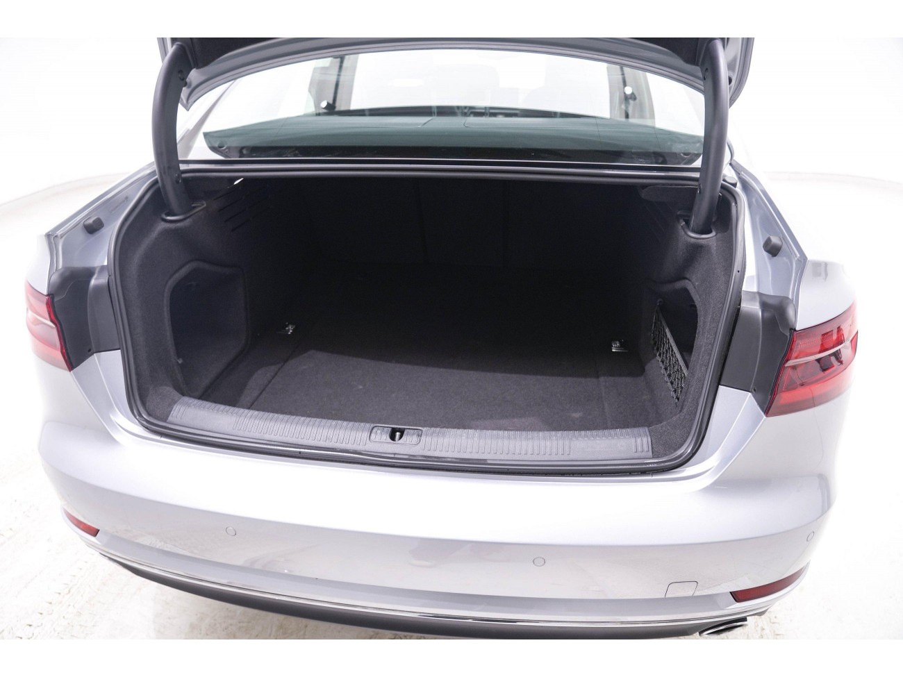 Audi A4L 30 2018