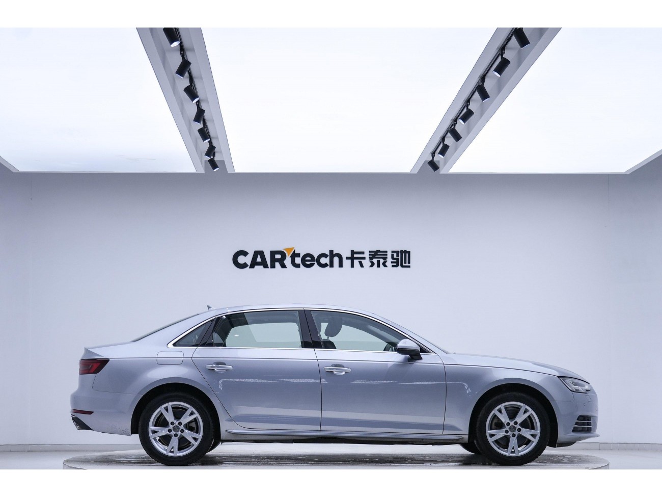 Audi A4L 30 2018