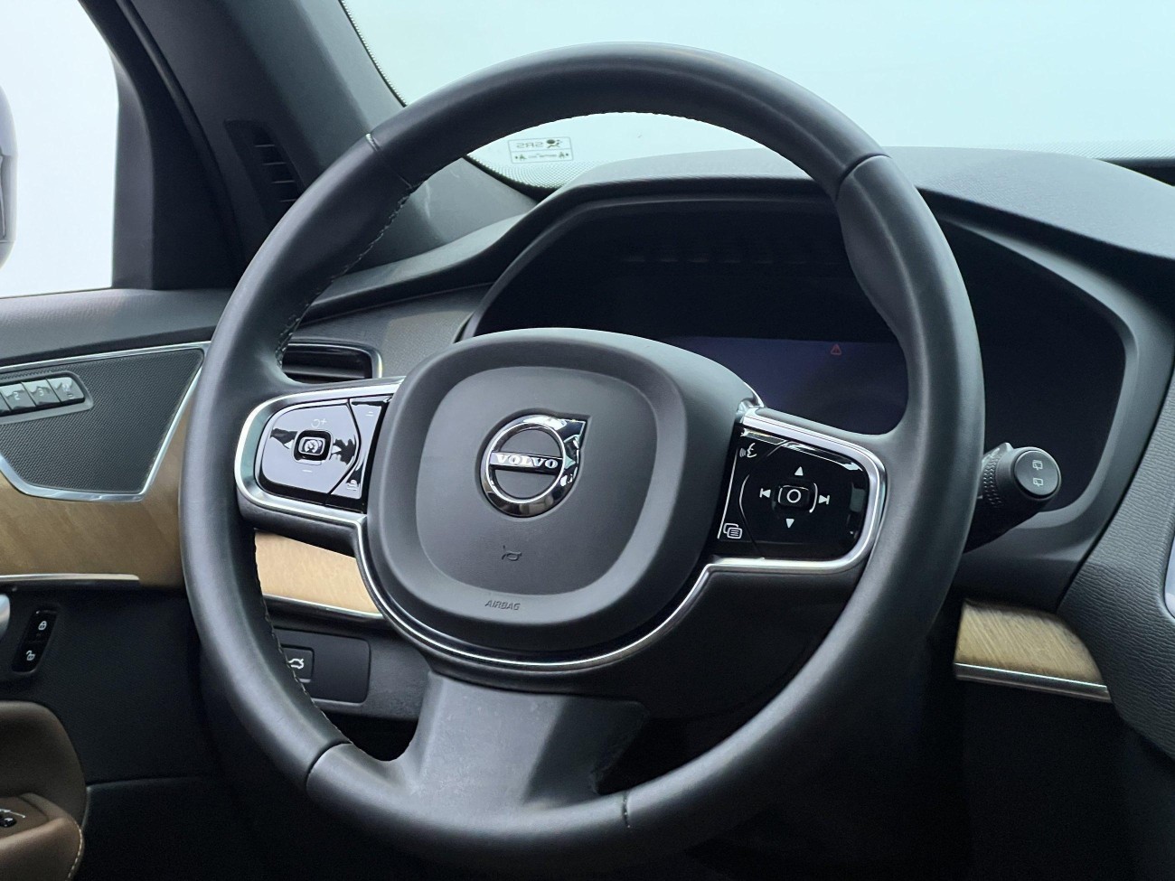 Volvo XC90 2024