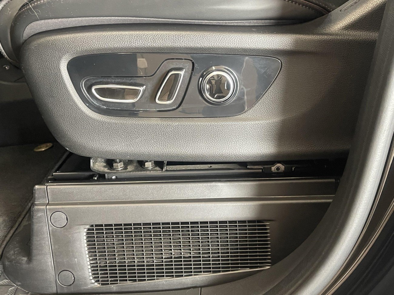 Trumpchi M8 2025