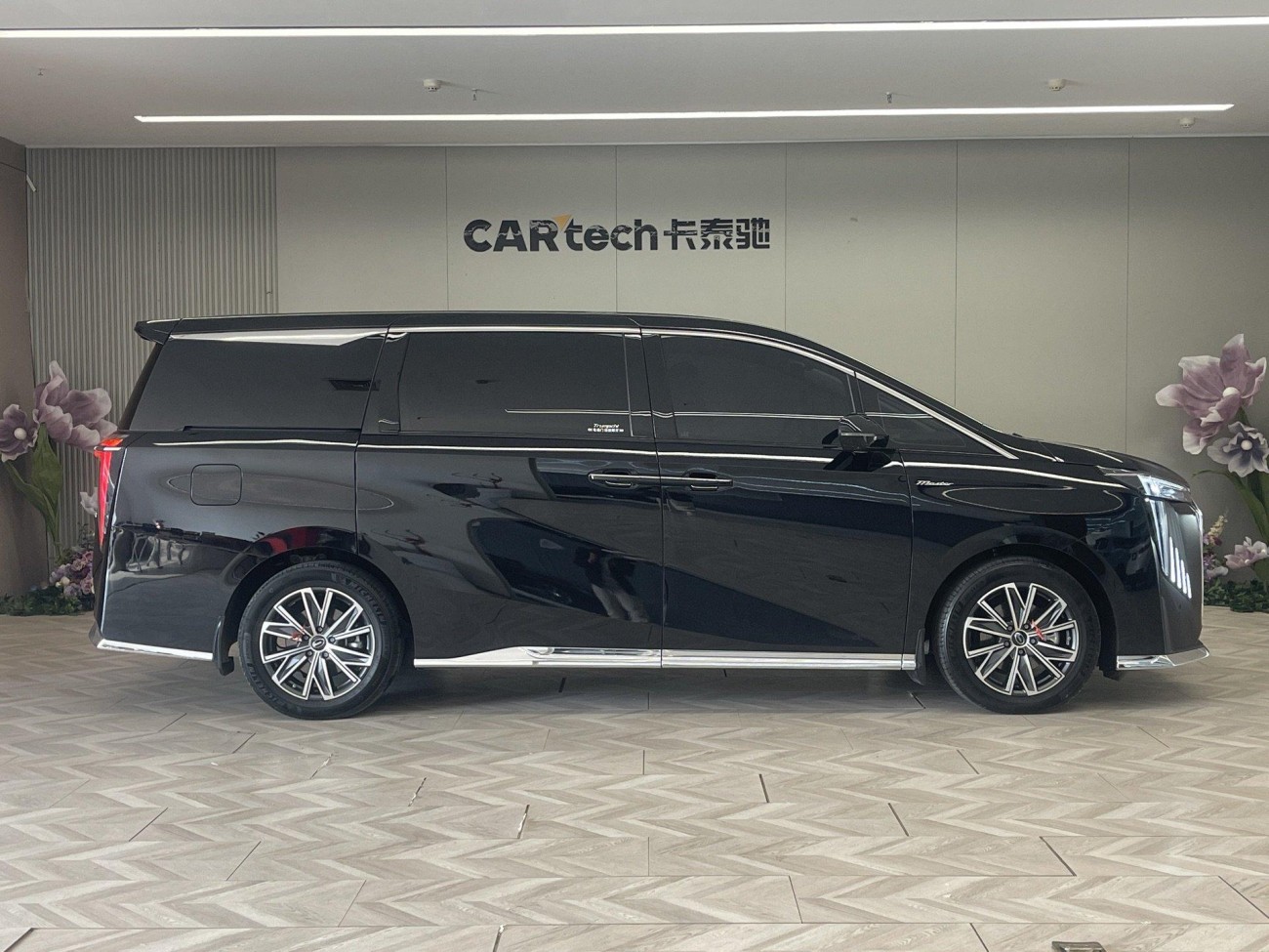 Trumpchi M8 2025