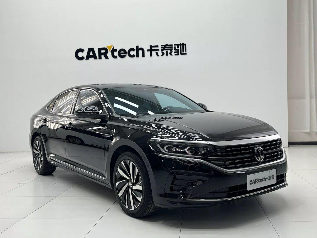 Volkswagen Passat 2024