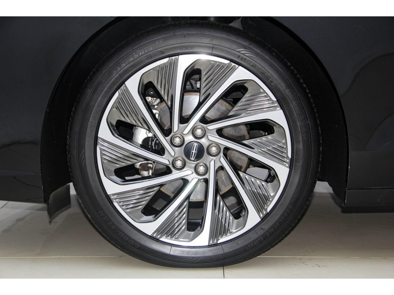 Lincoln Z 2025