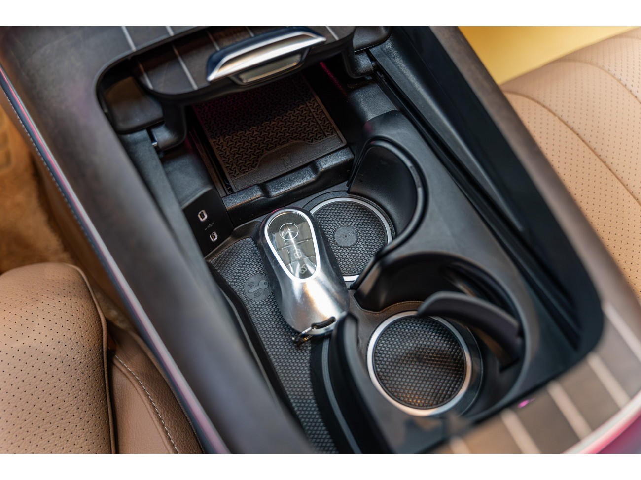 Mercedes-Benz E 300 L 2025