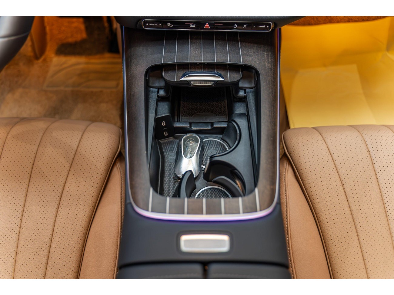 Mercedes-Benz E 300 L 2025