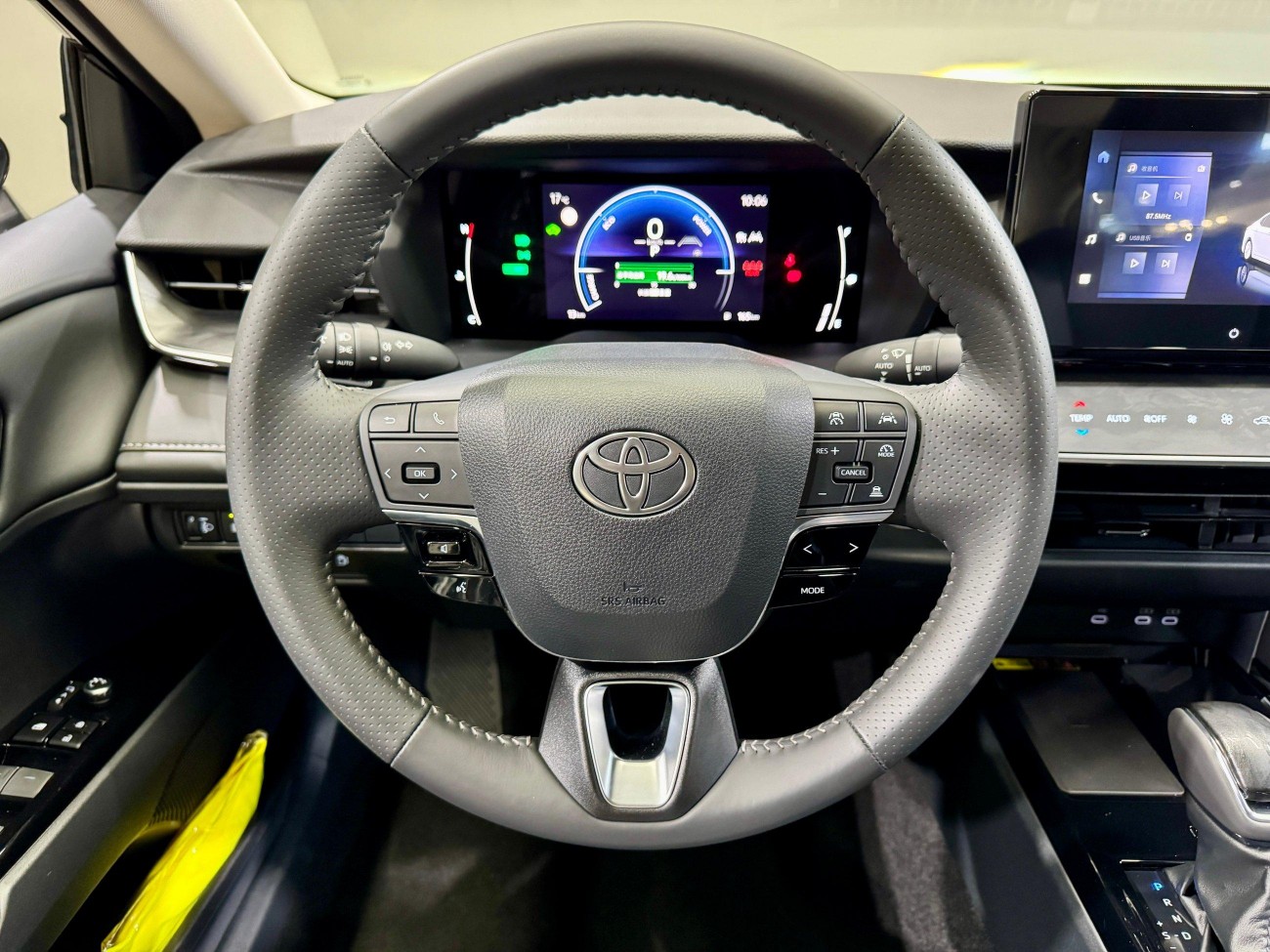Toyota Camry 2025