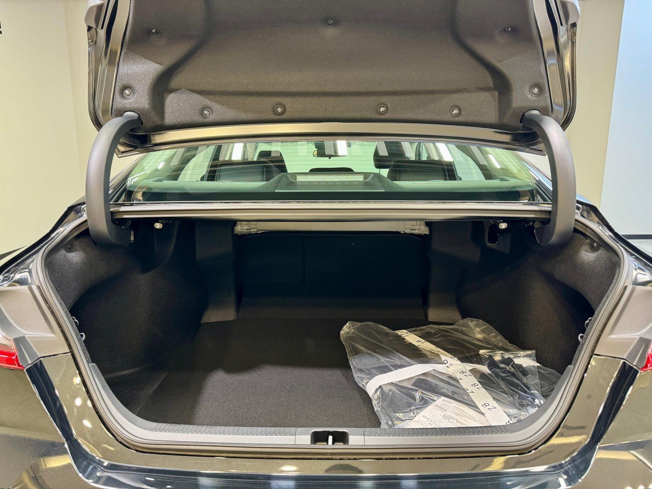 Toyota Camry 2025