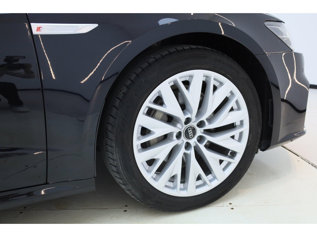 Audi A7L 45 TFSI 2024