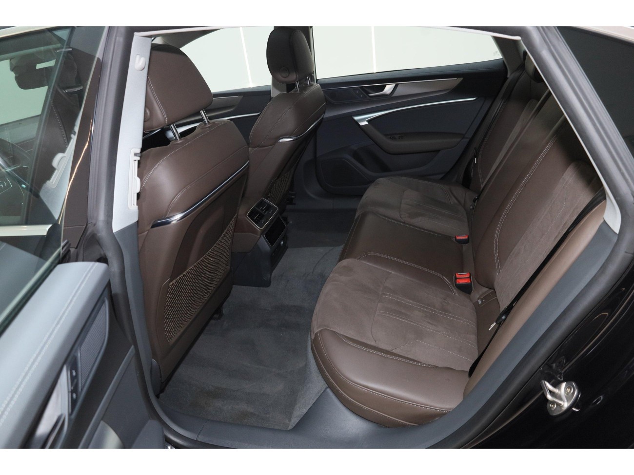 Audi A7L 45 TFSI 2024